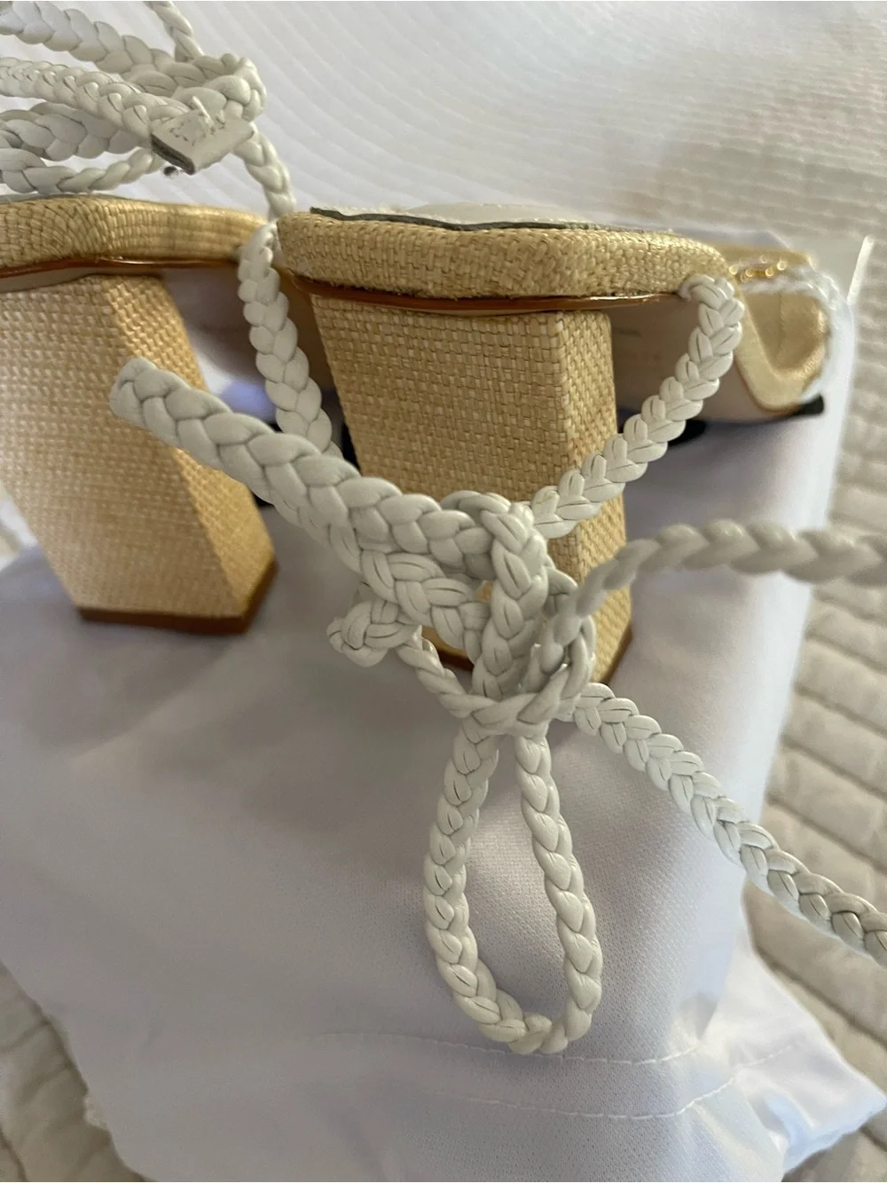 SCHUTZ chic sandals